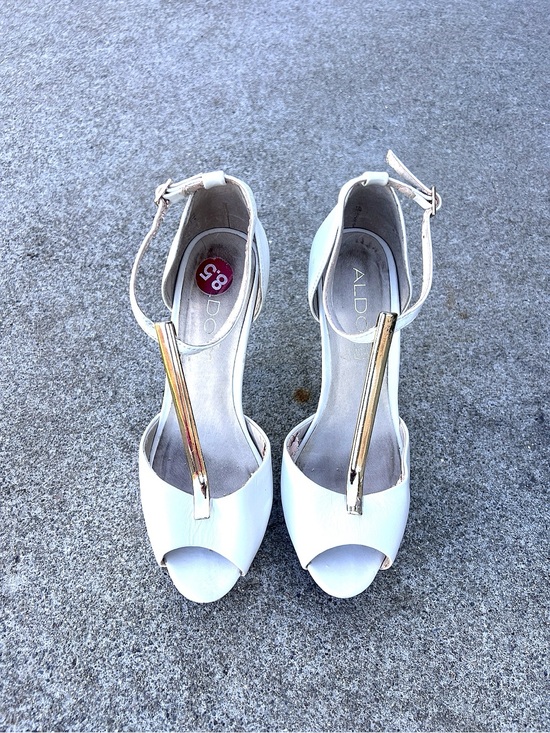 Aldo Shoes - ALDO White Platform Heels Gold Bar Accent Ankle Strap Size 8